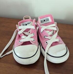 Pink Girls Chucks